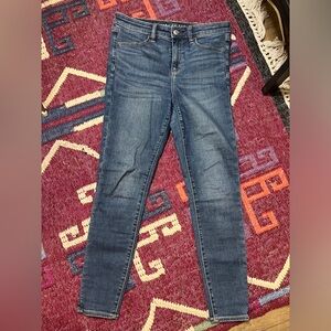 American Eagle High Rise Jegging